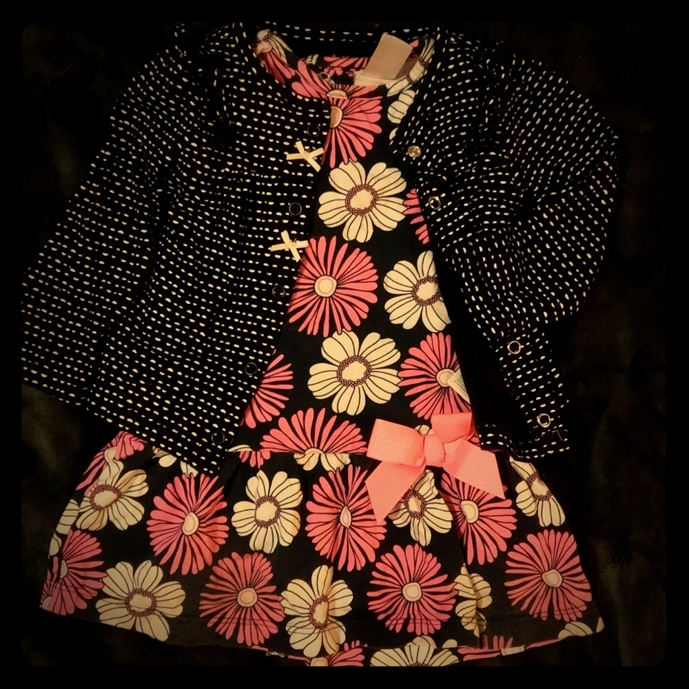 Adorable Outfit! Sleeveless dress and sweater 12mo